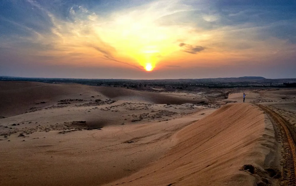 Sunrise Mui Ne – A golden awakening between sea, sand and silence
