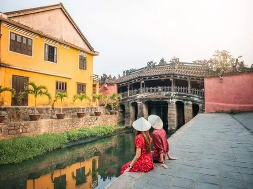 10 Days Vietnam Tour Package: Hanoi – Halong – Sapa – Hoi An – Ho Chi Minh (Best Itinerary 2026)