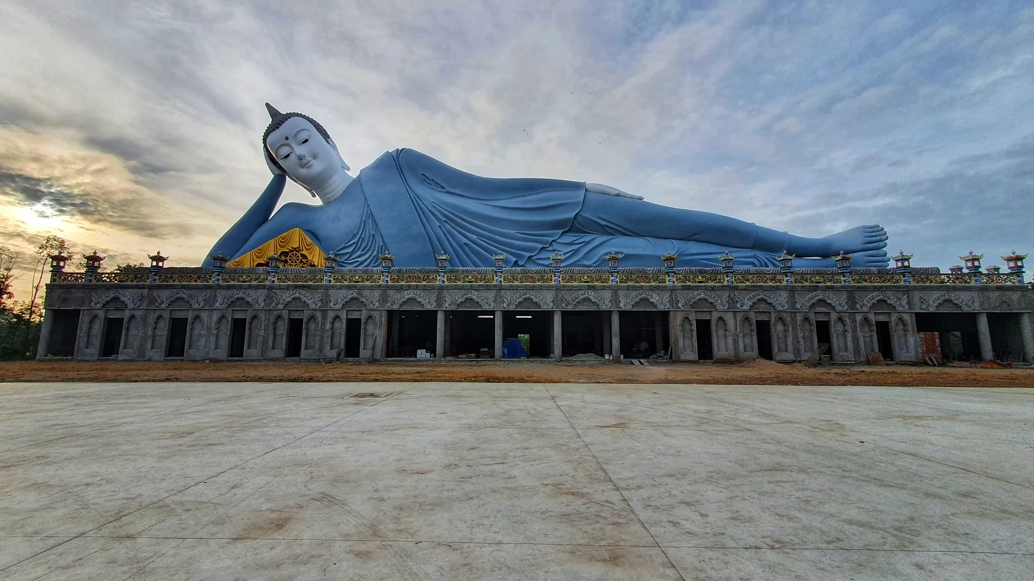 Long Son Pagoda travel tips and top things to do