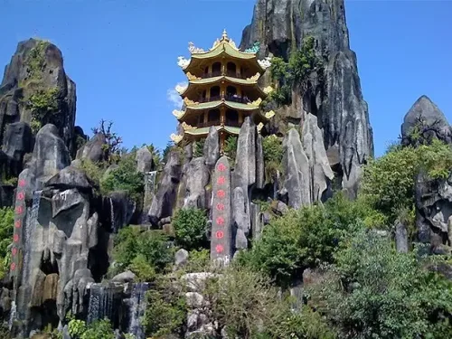 8 Days Romantic of Vietnam: North to South Journey (Overnight cruise Halong Bay )